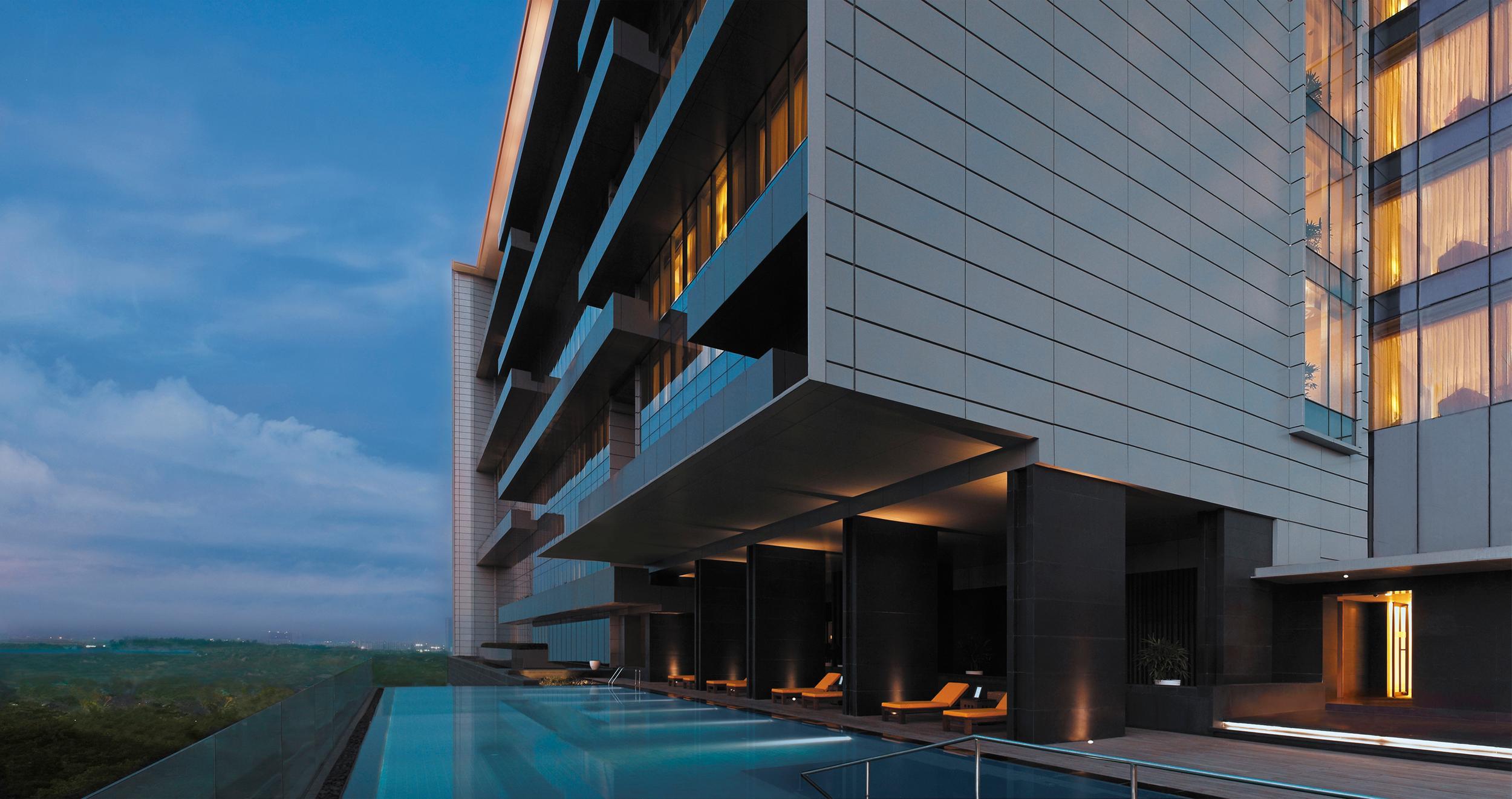 Trident Hyderabad Hotel Bagian luar foto The Ritz-Carlton, Chengdu